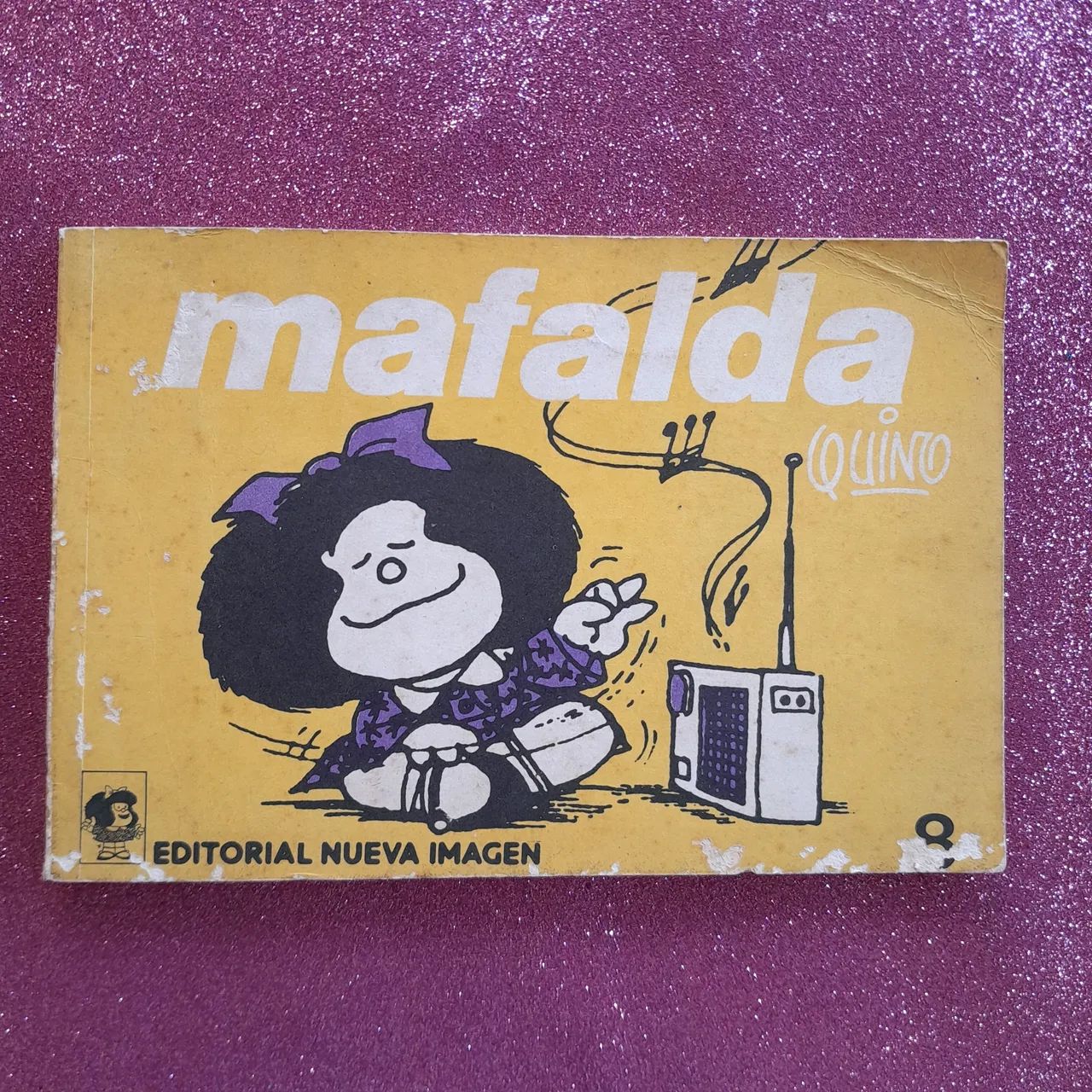 Livro de quadrinhos Mafalda 