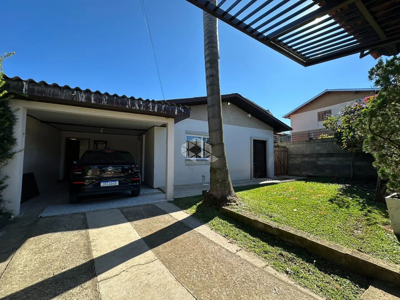 Casa com 3 dormitórios e amplo espaço no Bairro Monte Verde - Foto 2