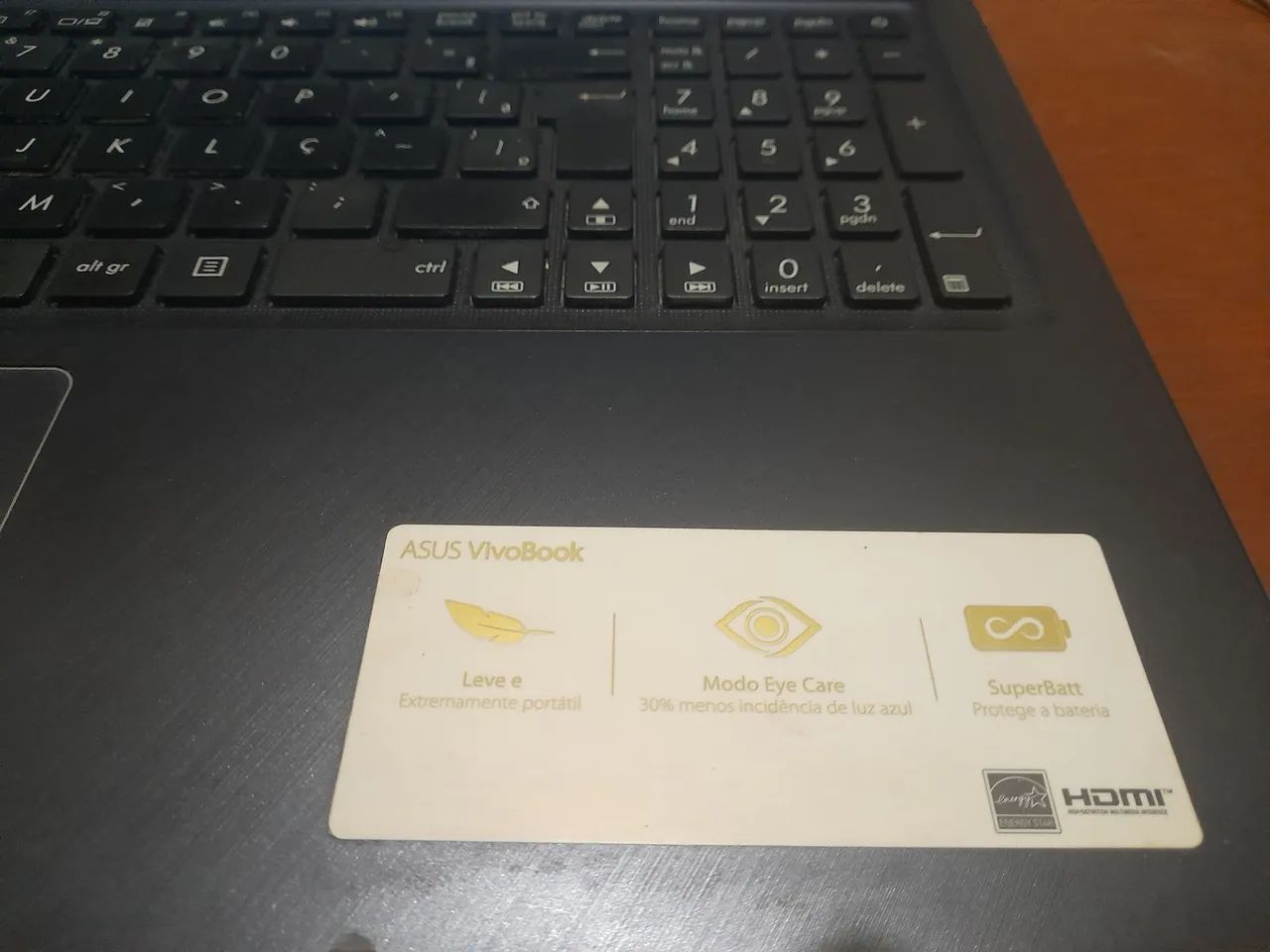Notebook i5, terceira geração, 8 Gb de ram, 256 ssd. 