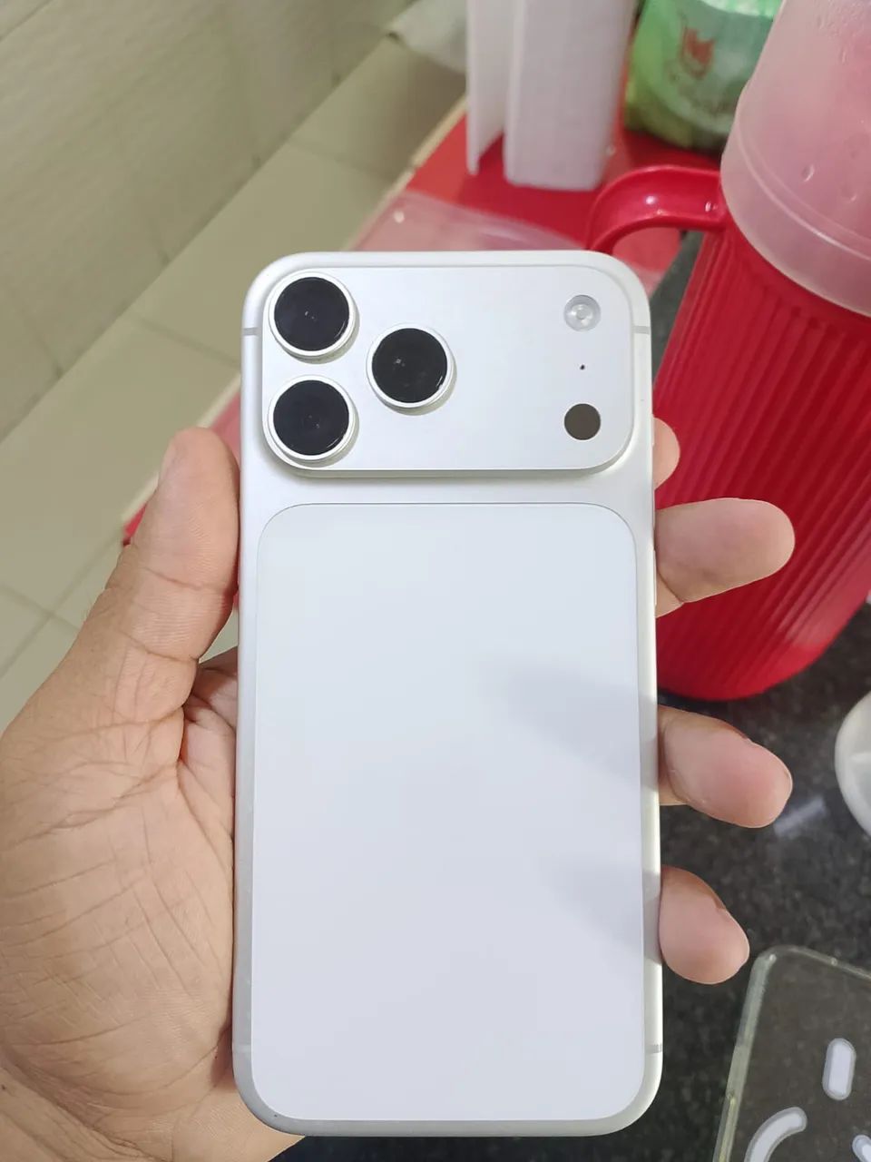 Vendo iPhone 17 pro max 