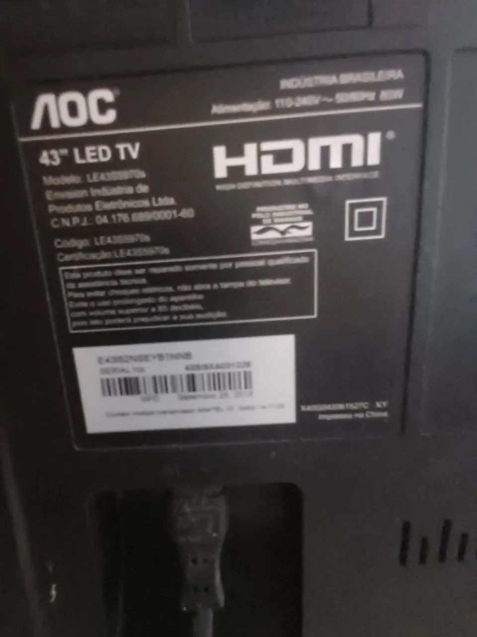 Smartv AOC 43" com tela quebrada mas liga - Foto 4