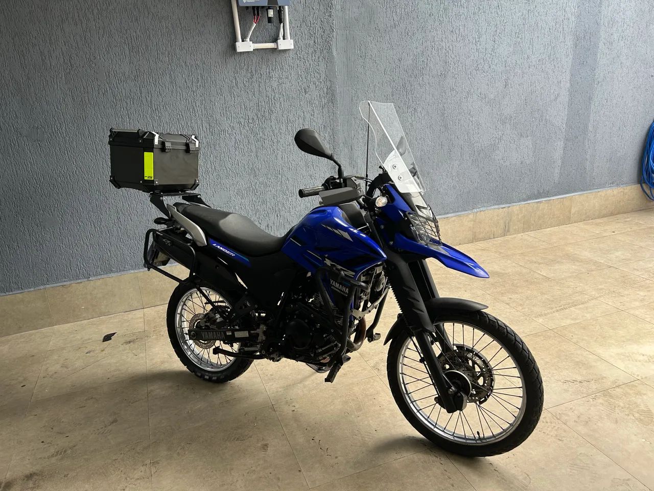 Lander muito nova e equipada - Foto 5