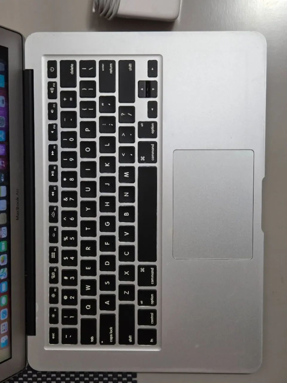MacBook Air 13 2017 - Intel Core i5 - 8GB RAM - SSD 128GB