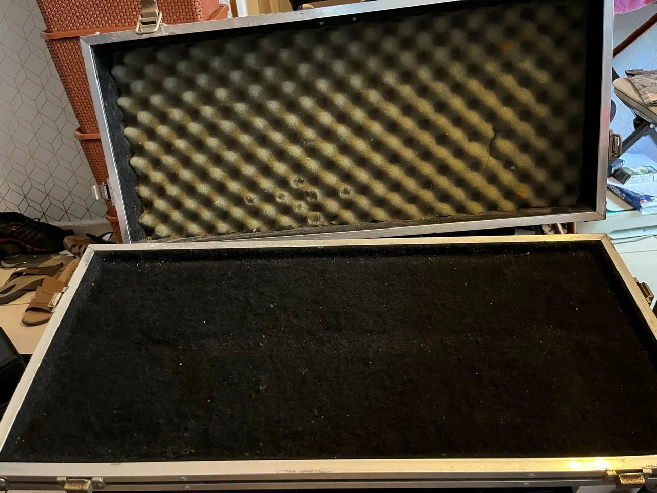 Vendo Hard Case para pedais ou pedaleiras 70cm X 30cm - Foto 5