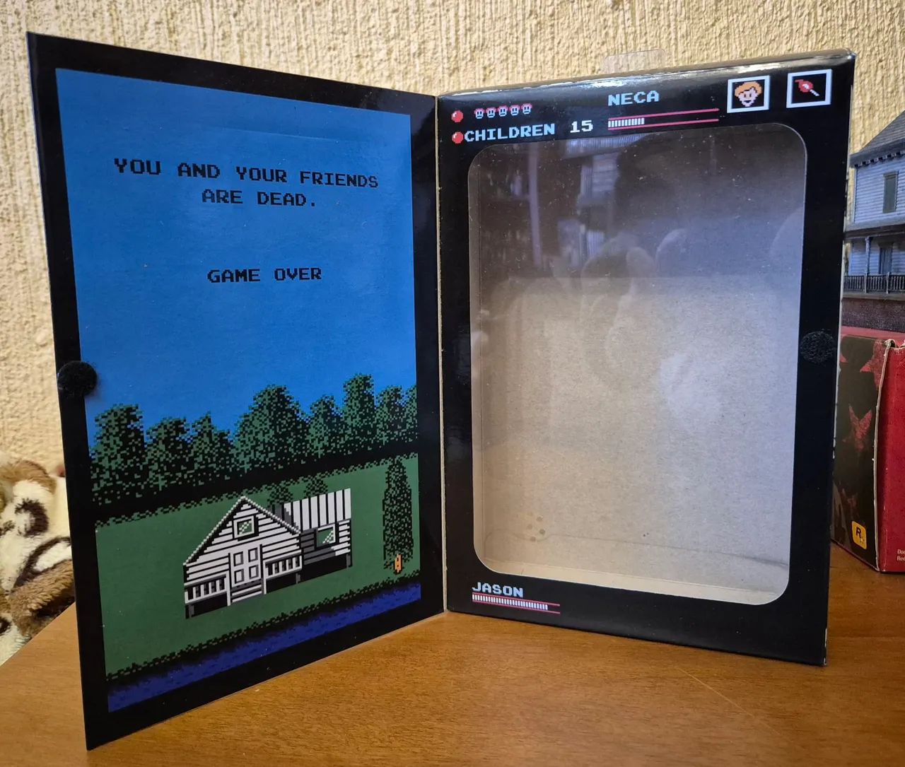 Jason retro NECA Friday the 13th completo com caixa funcionando! - Foto 3
