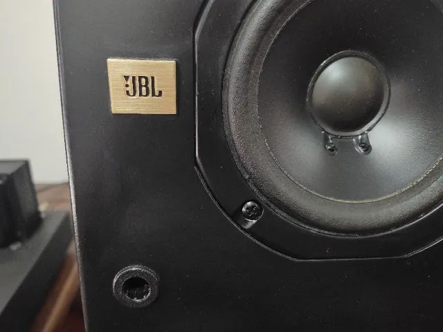 Caixas de som JBL L5