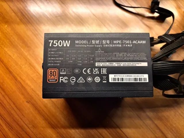 Fonte Cooler Master MWE V2 750W Plus bronze - Foto 3