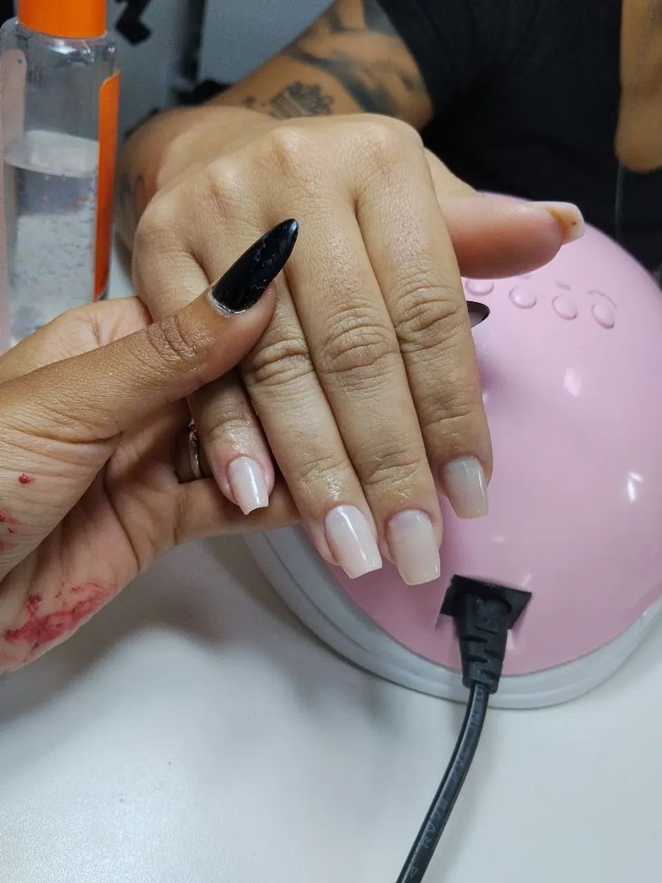 Unhas clássicas e extensão. - Foto 5