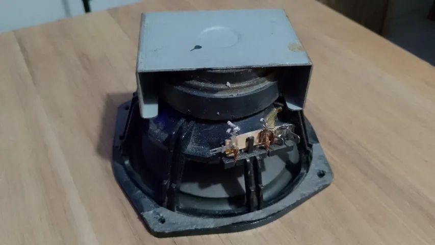 Alto falante AIWA 6" vintage 70 watts, funcionando 100%. Tenho outro igual. Leia tudo - Foto 3