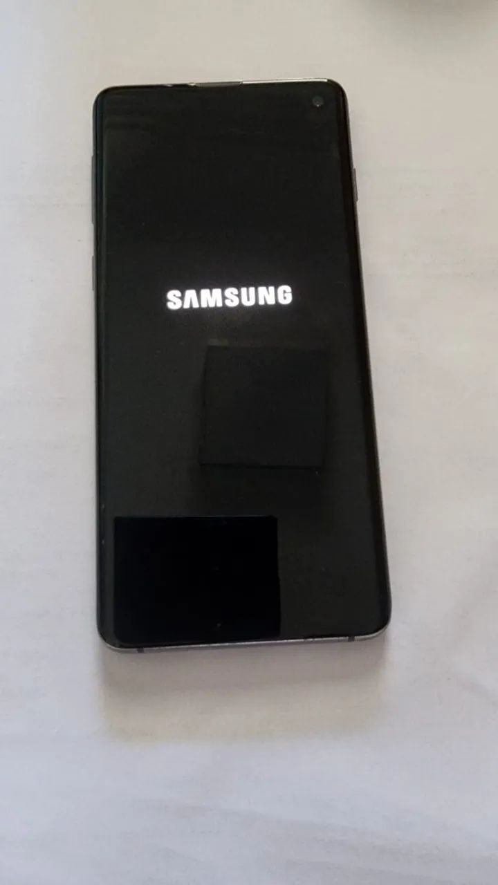 Celular Sansung S10 impecável