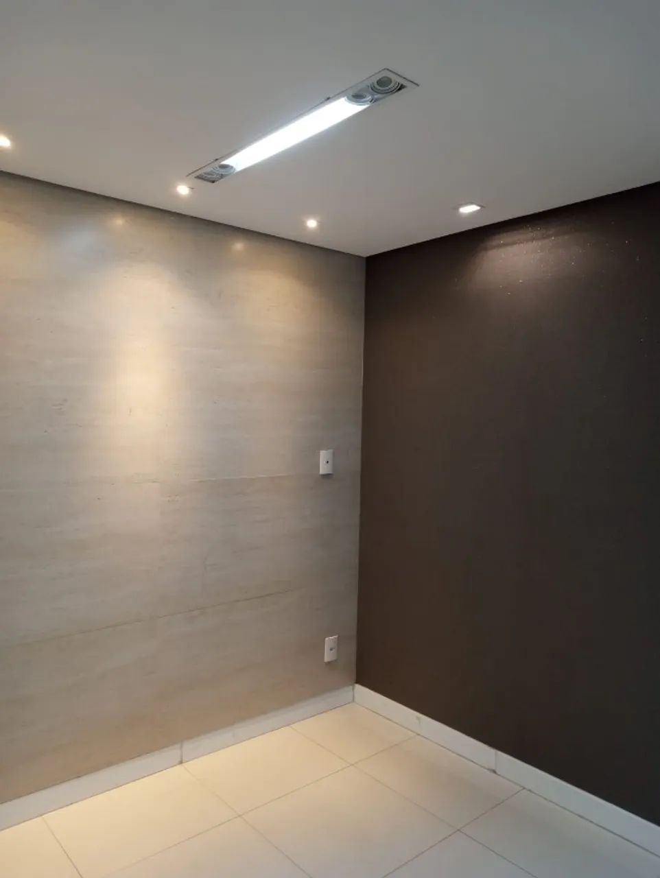Alugo sala mobiliada, com ar condicionadono.  - Foto 3