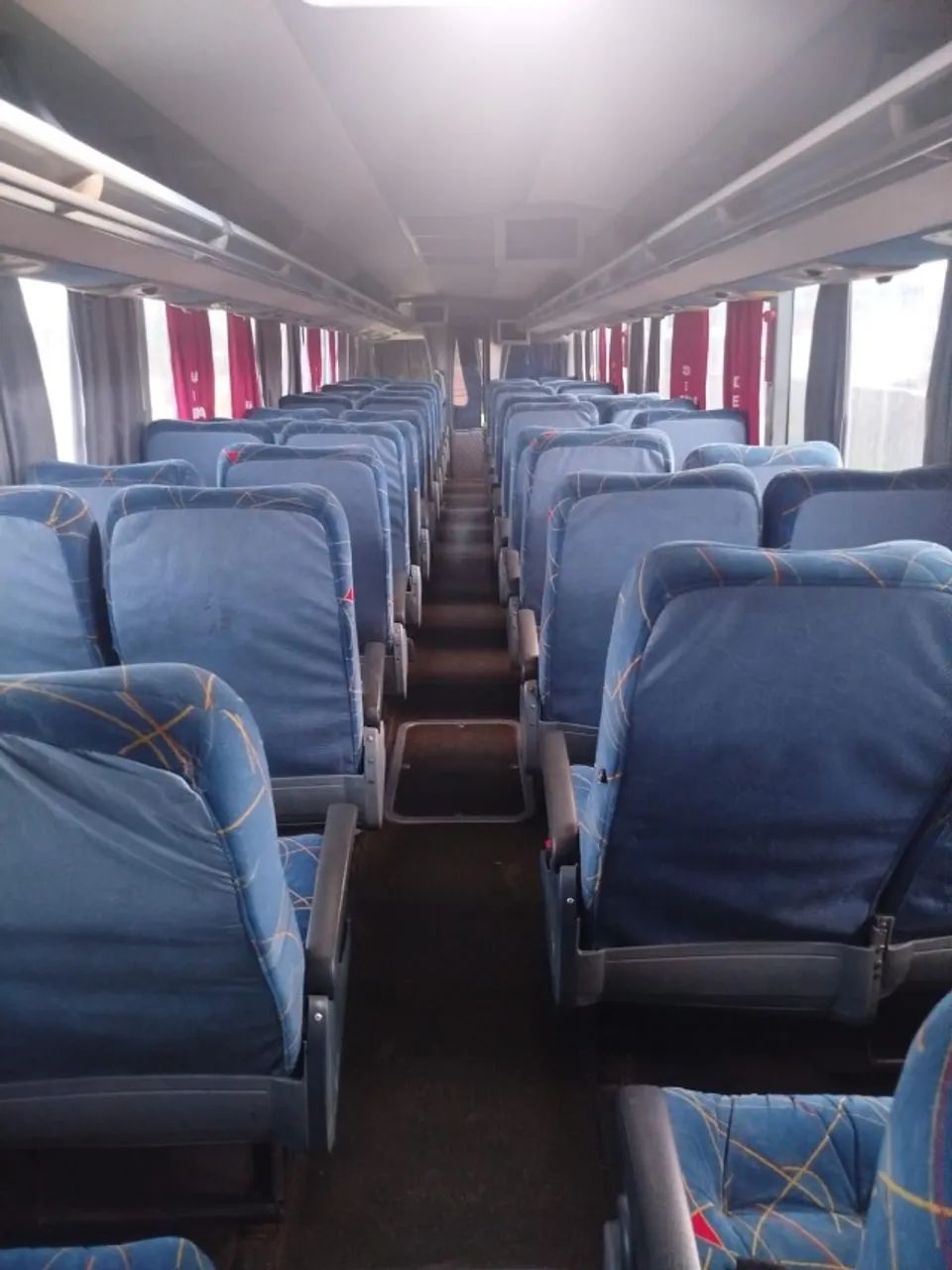 Vende-se ônibus 170 mil - Foto 3