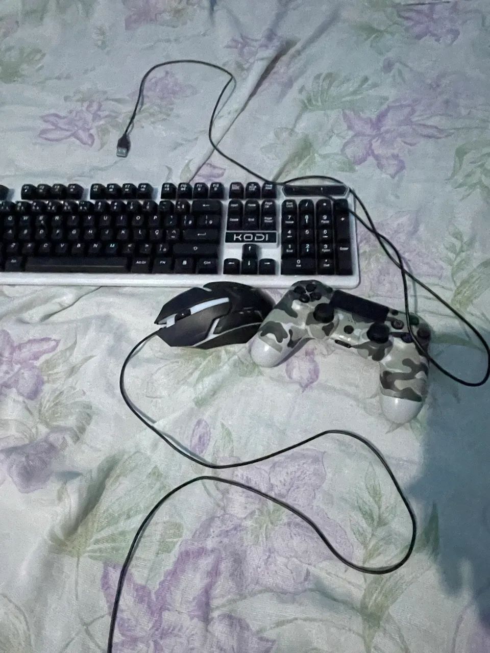 Controle personalizado, teclado e mouse