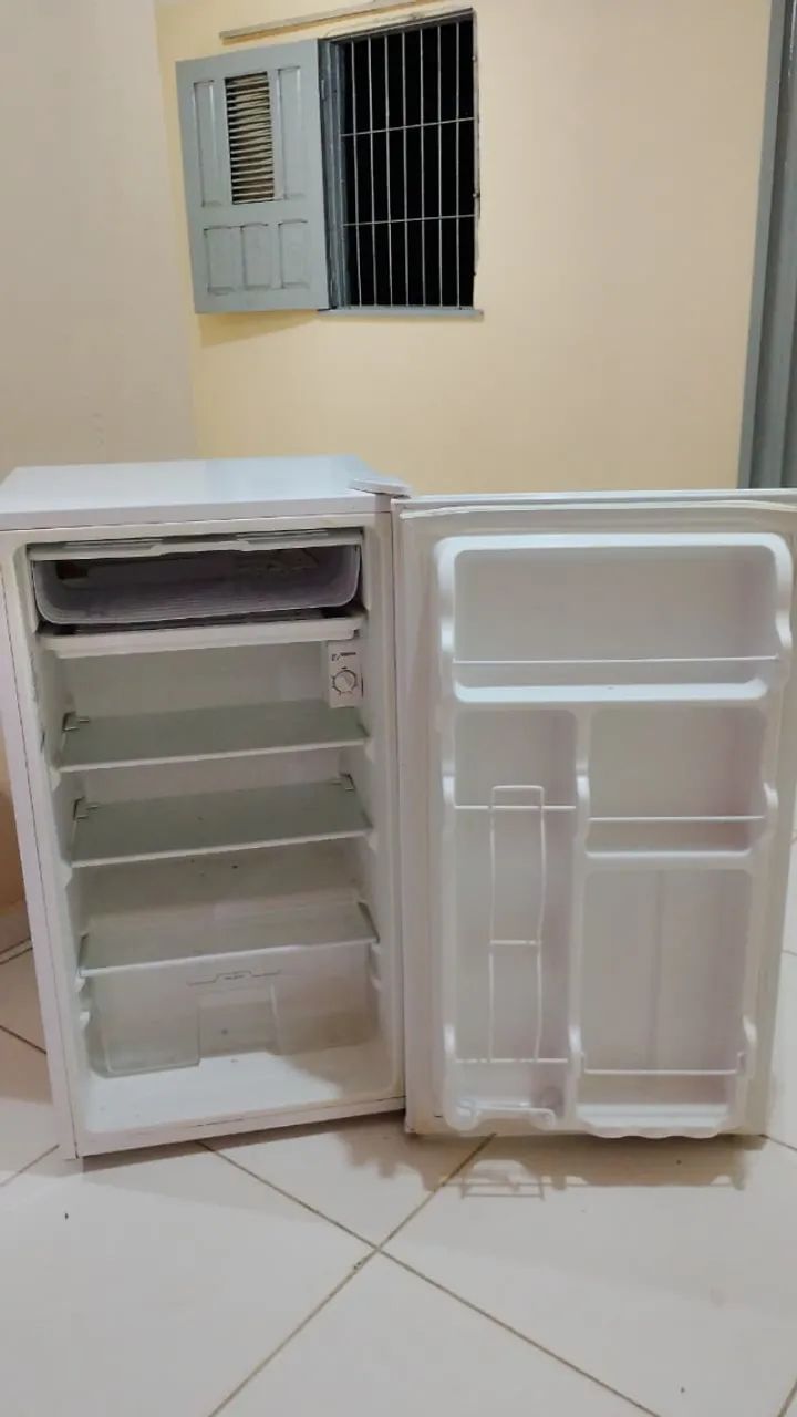 Frigobar Midea - Foto 4
