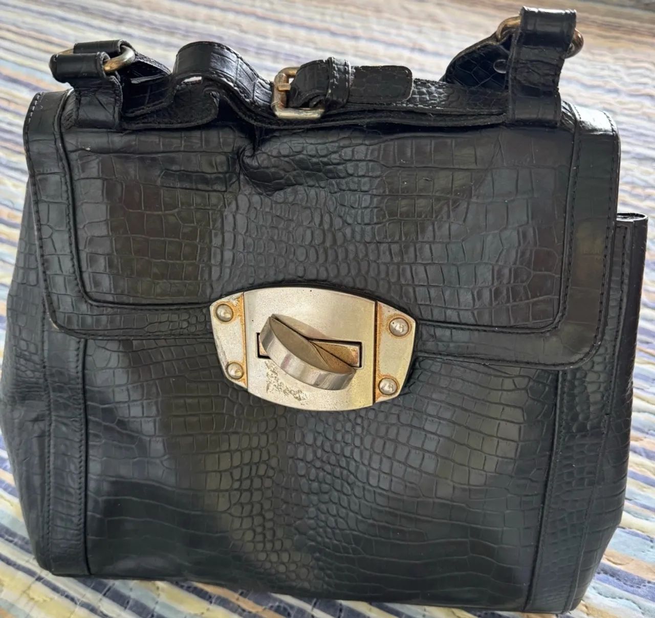Bolsa Arezzo em couro original