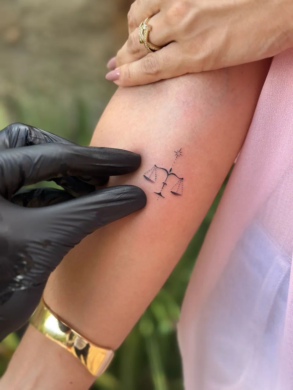  TATUAGEM FINELINE / MINIMALISTA EM ARRAIAL DO CABO - Foto 4