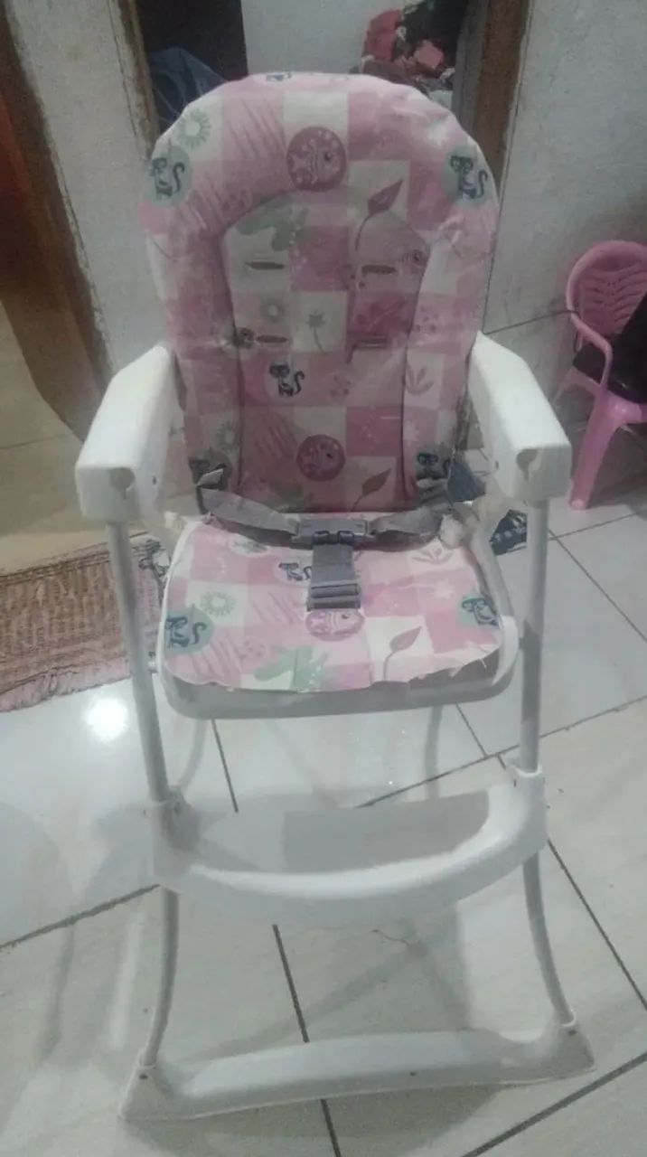 Cadeira alimentação  - Foto 2