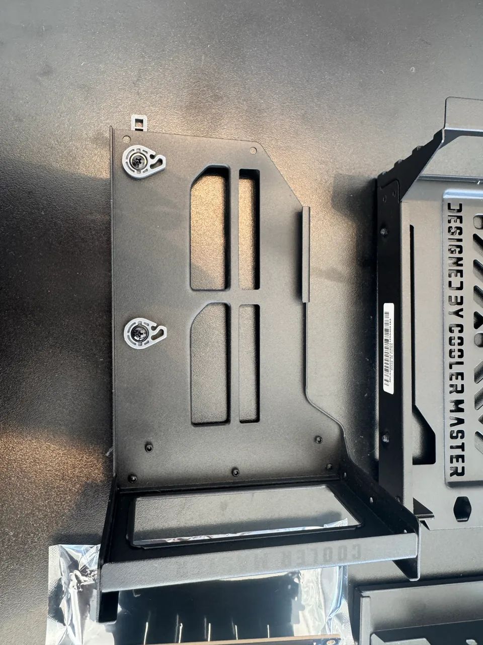 Kit de Suporte Para Placa de Video Vertical Cooler Master - Foto 4