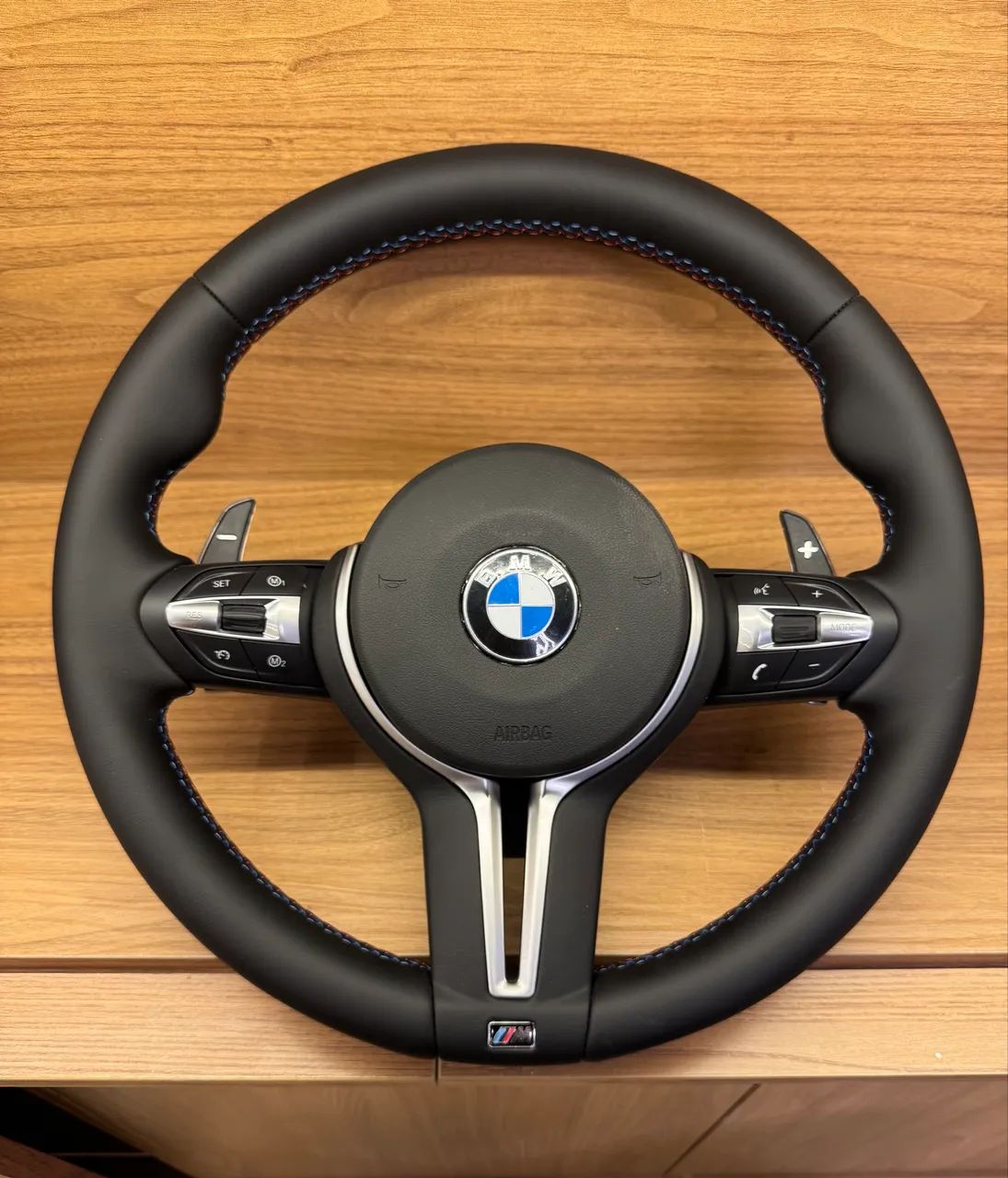 VOLANTE BMW M PERFORMANCE M3 