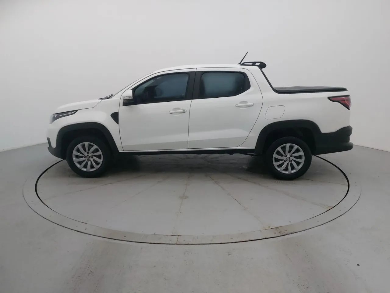 Fiat Strada Freedom 1.3 Flex 8V CS Plus 2024 - Foto 2