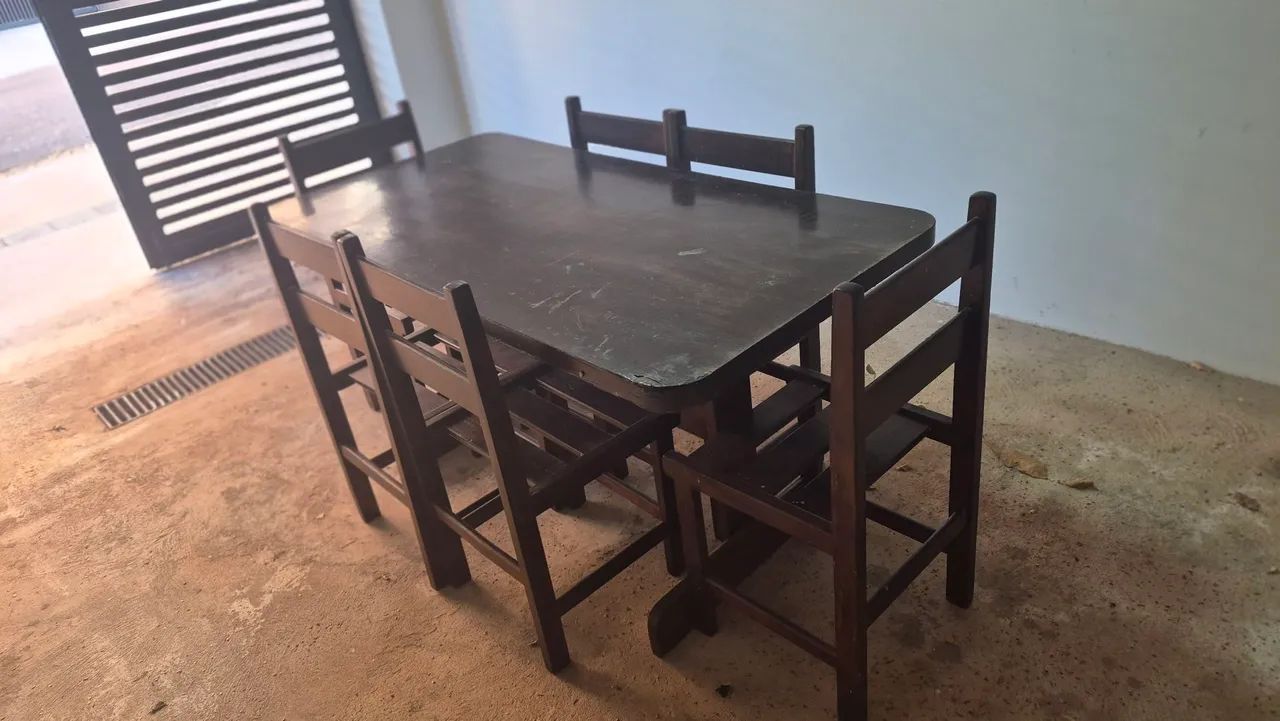 Mesas e Cadeiras - Foto 2