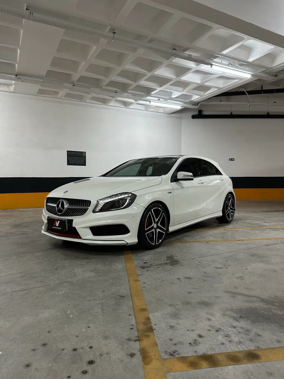 Mercedes-Benz Classe A 250 2.0 TB Sport Aut. 2015
