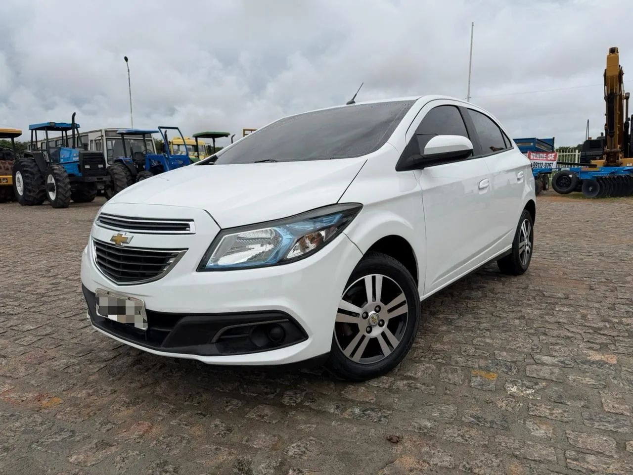 Chevrolet Onix 2014