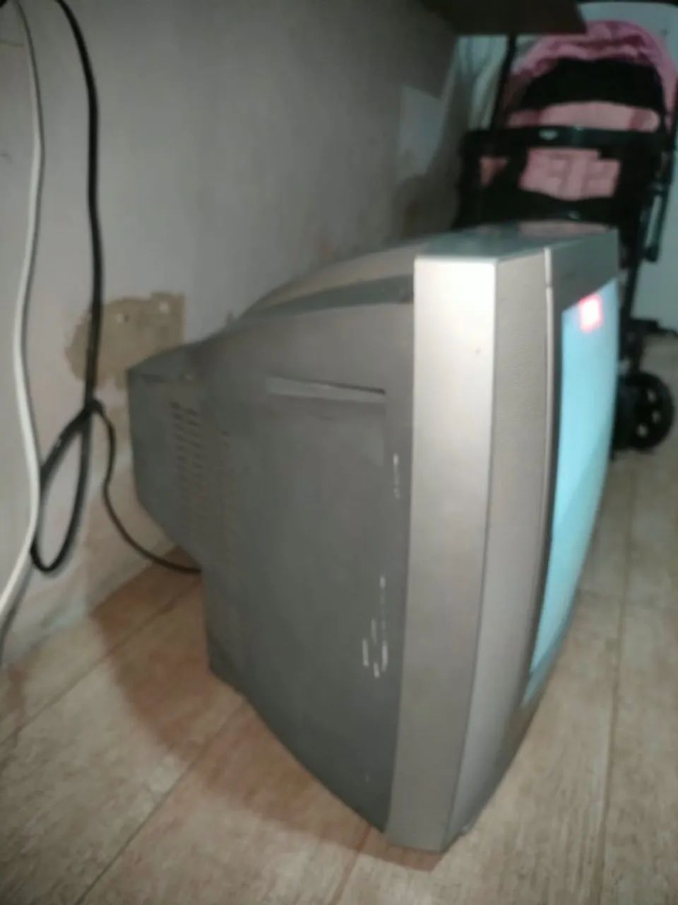 Tv de tubo philips 20 polegadas - Foto 3