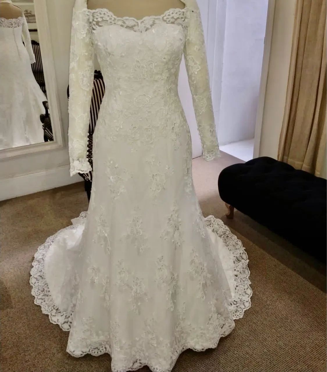 Vestido Noiva + véu 3,5m + saiote