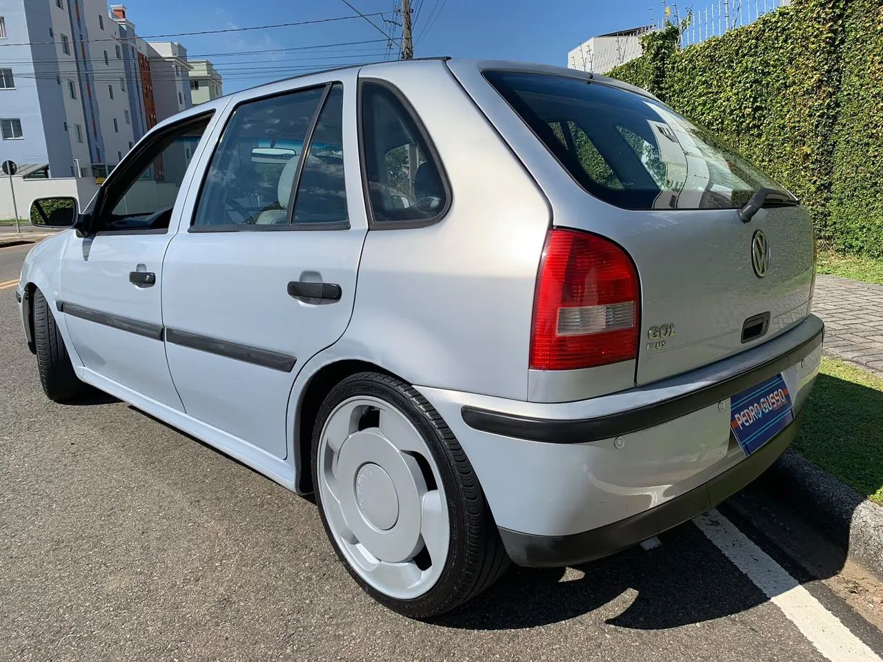 Volkswagen Gol Geração III Ouro 1.0 MI 16V Gasolina Mec. 4P 2002