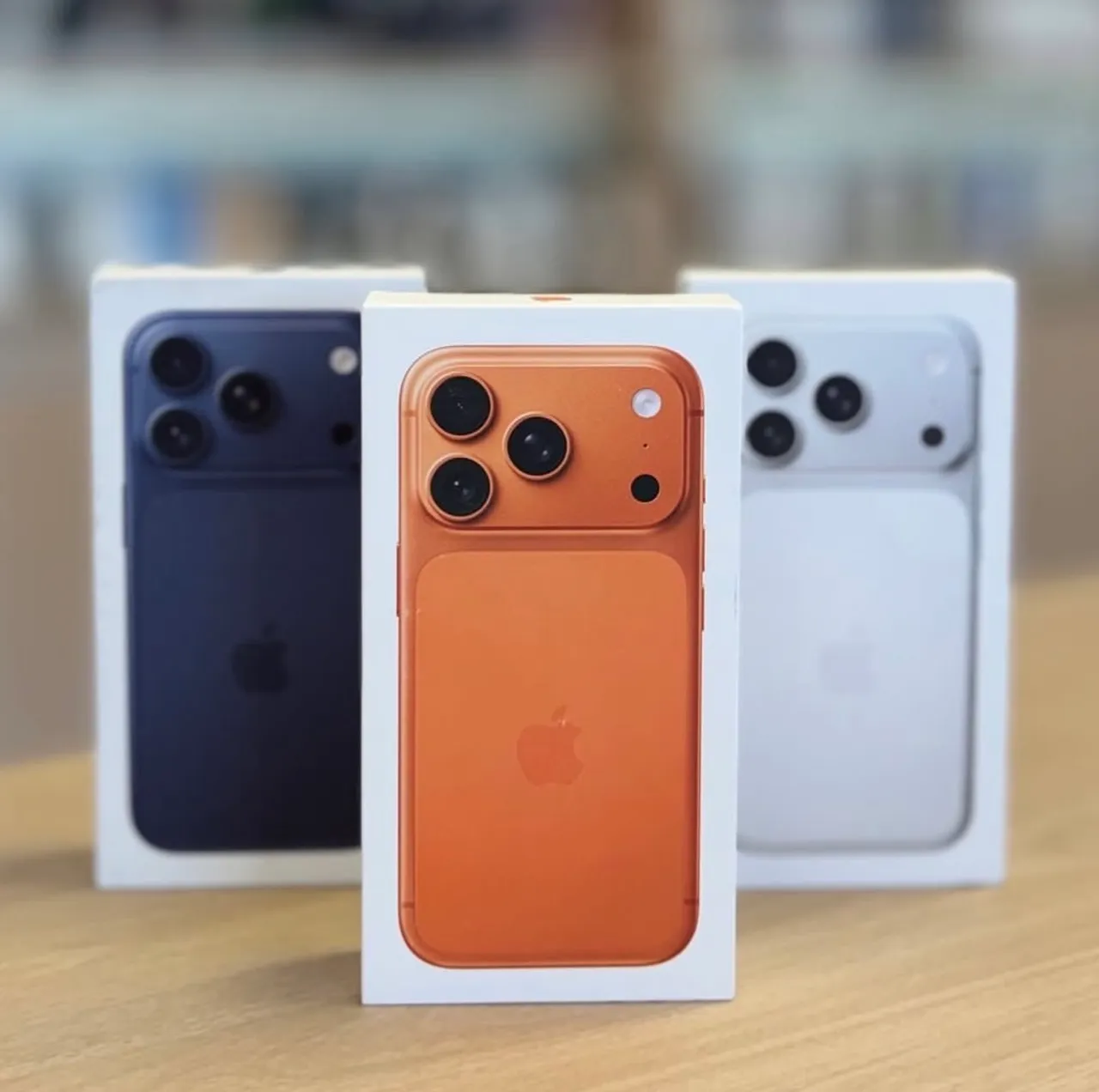 Iphone 17 Pro 256gb Silver - novo e lacrado na caixa! - Celulares