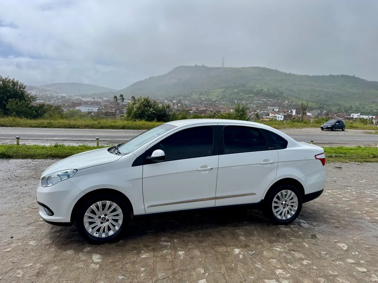 Fiat Grand Siena 2016