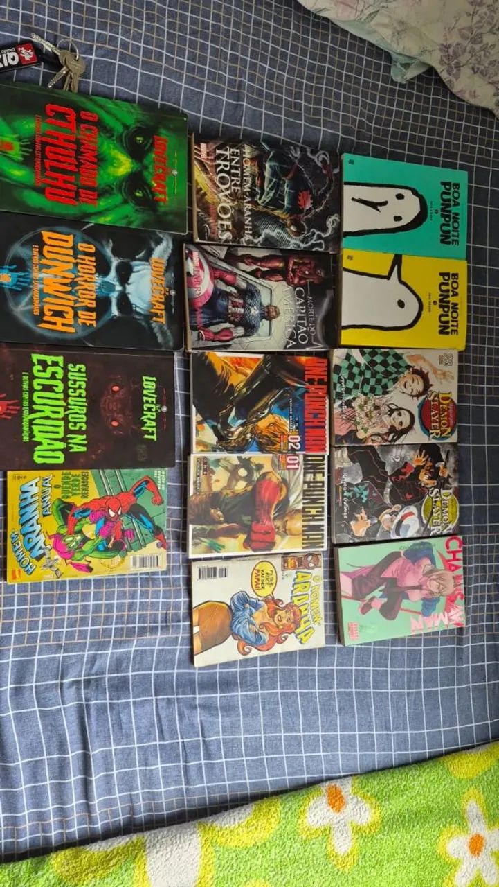 VENDE-SE LIVROS, QUADRINHOS E MANGÁ 