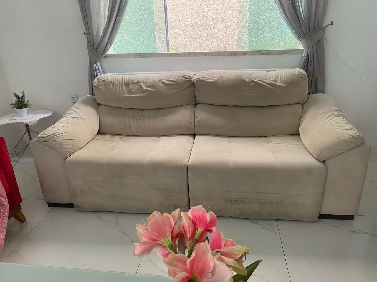 Sofá 3 lugares 