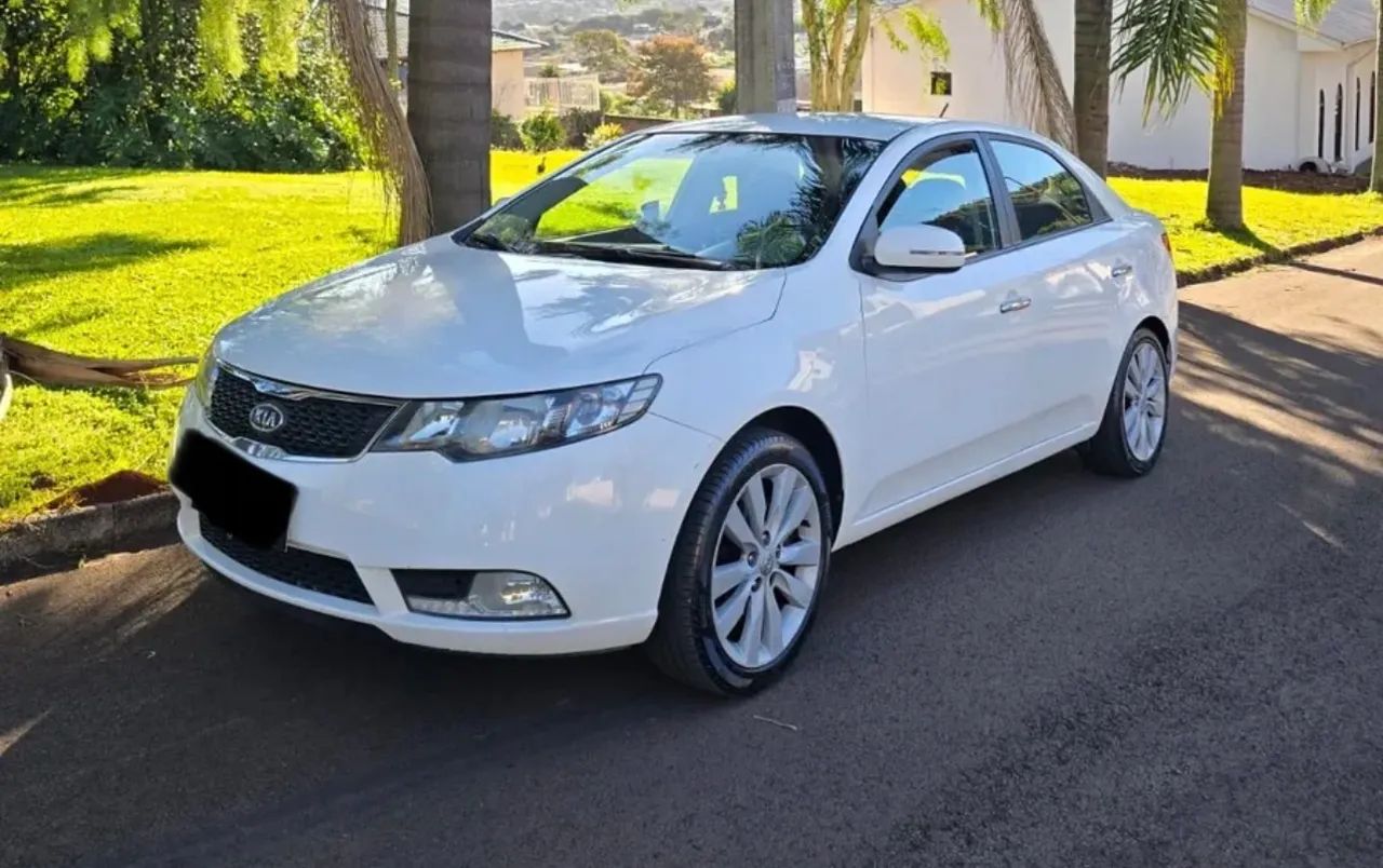 KIA Cerato 1.6 16V AUT. 2013