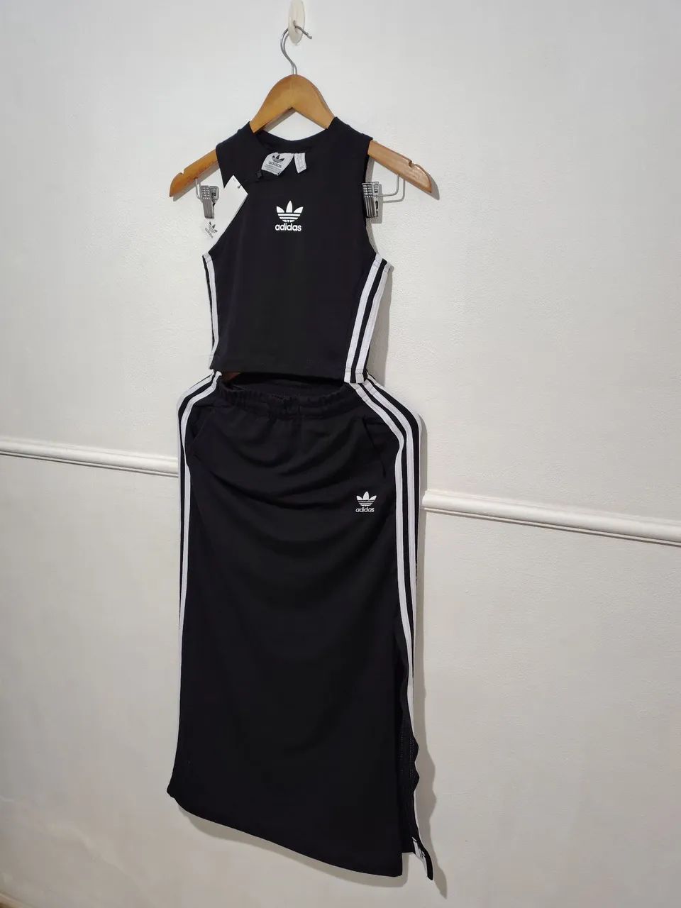 Kit Adidas Saia e Top preto  - Foto 3