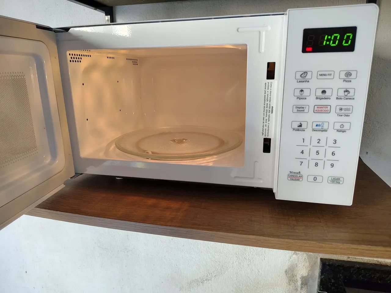 Microondas Philco 20L, com pouco tempo de uso  - Foto 4