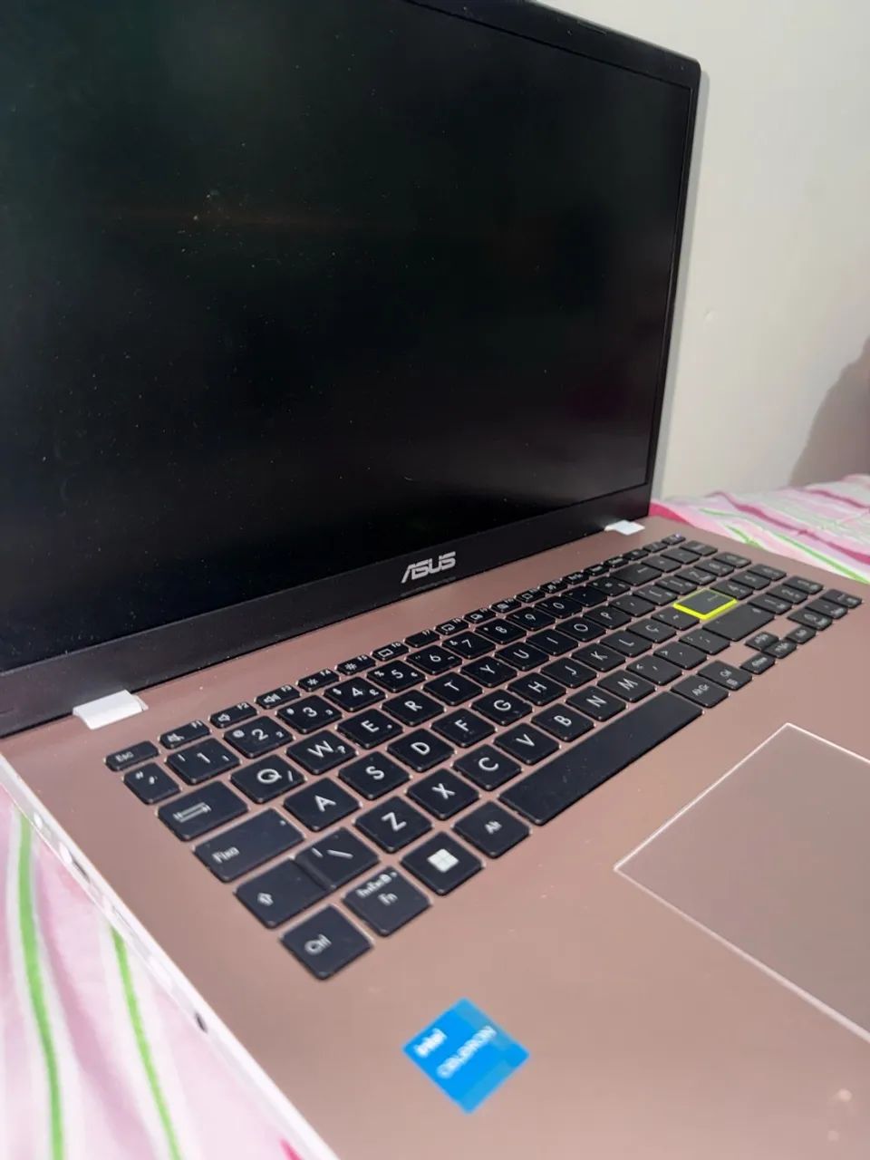 Notebook ASUS E510 Rosa - Foto 2