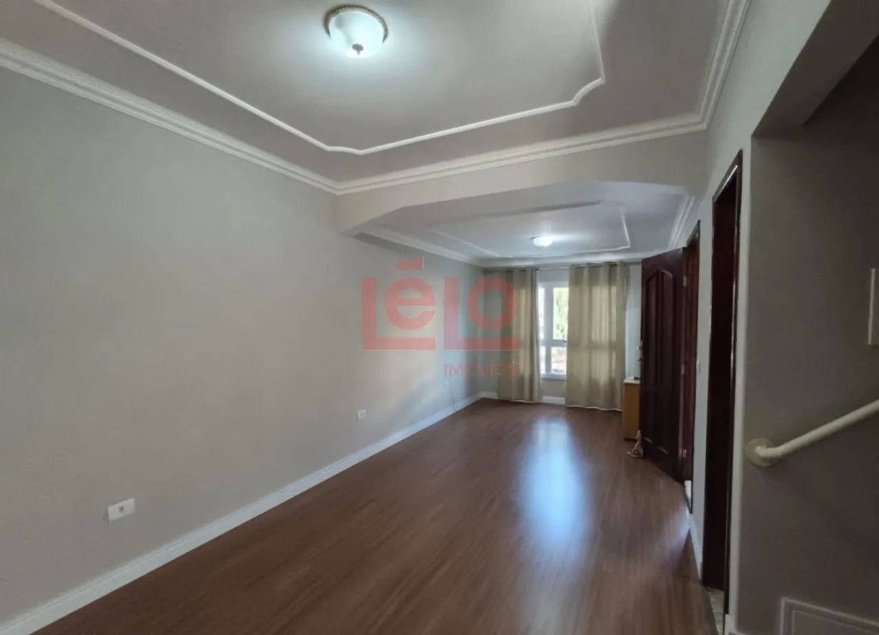 SOBRADO À VENDA  EXCELENTE LOCALIZAÇÃO - Foto 5