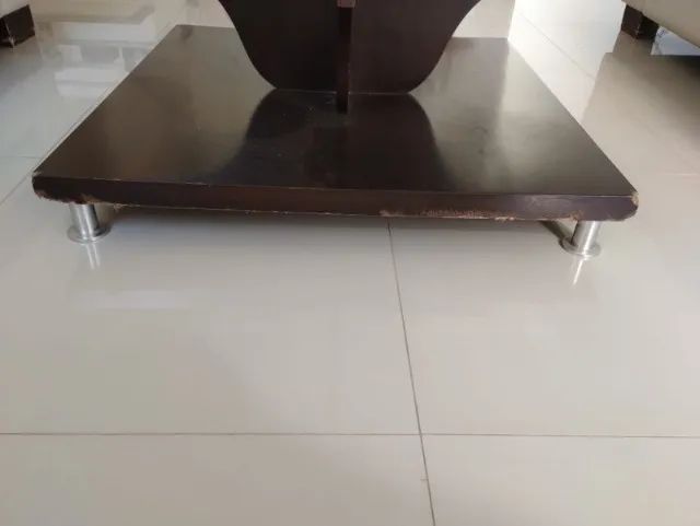 Mesa de centro com tampo de vidro - Foto 3