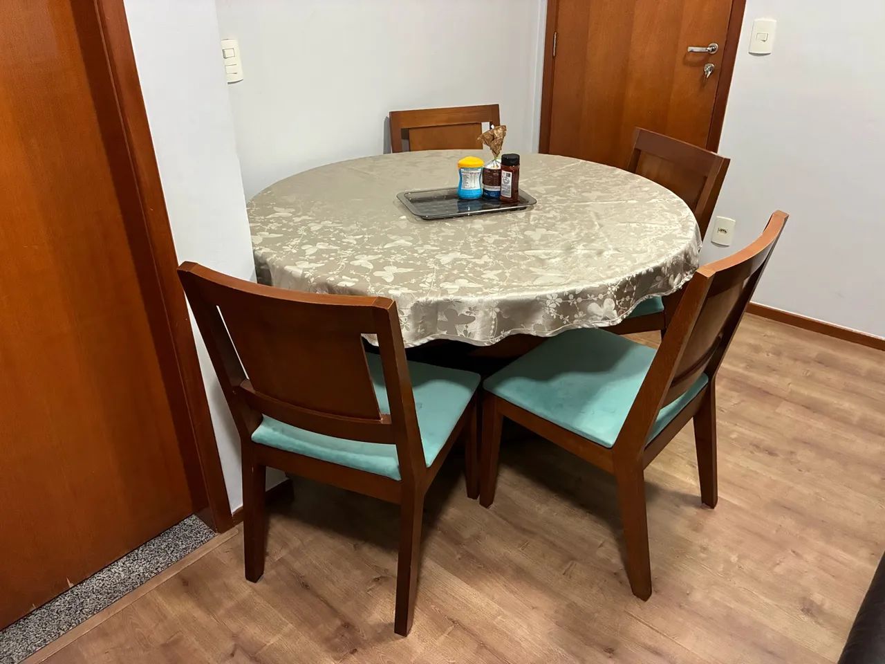 Conjunto de Mesa com Cadeiras para Sala de Jantar - Foto 5