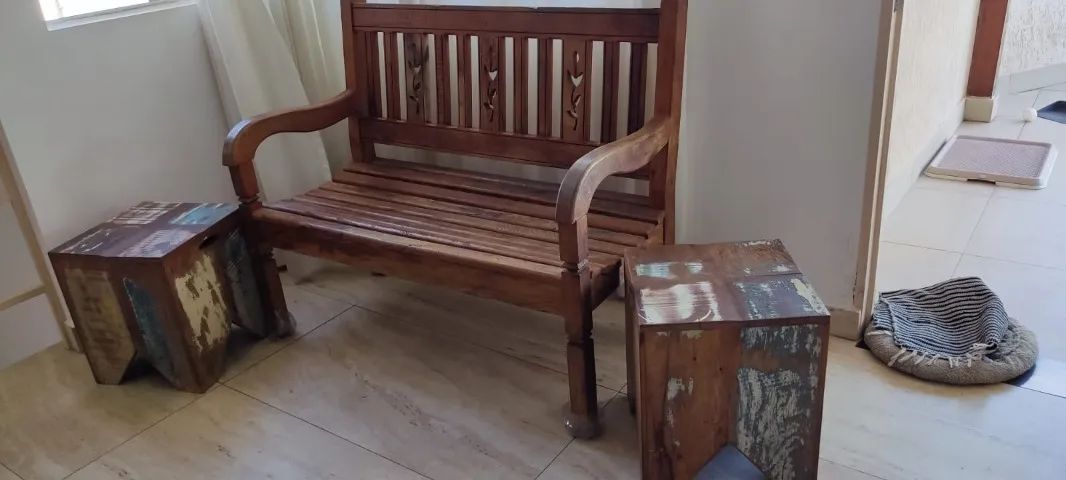 KIT DE SITIO BANCOS E APARADOR E PAINEL