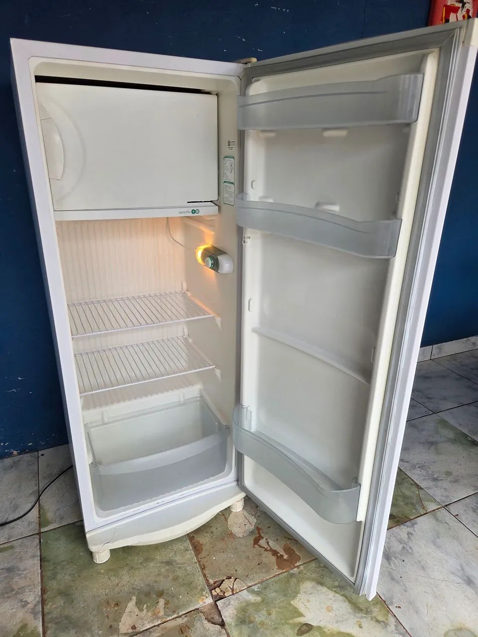 Vendo geladeira Consul  - Foto 3