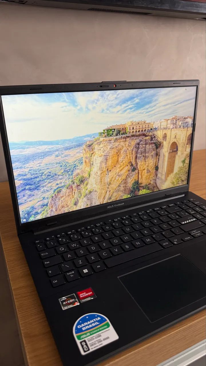 Notebook asus ryzen 5 7520u