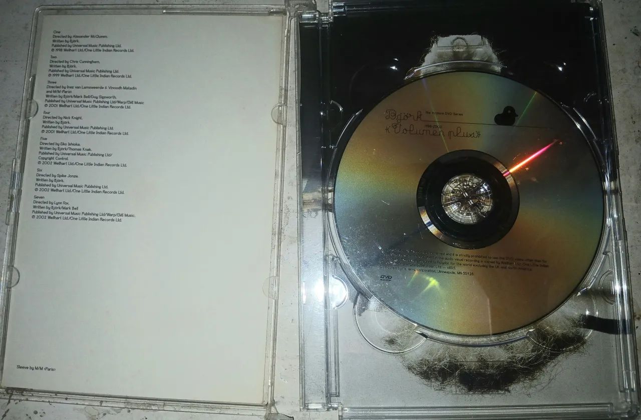 2 dvd's Bjork Volumen / Volumen Plus - Foto 4