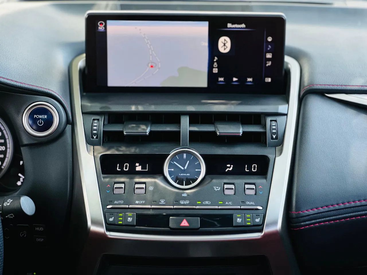 Lexus NX-300 H F-sport 2.5 16V Aut., foto 11 de 14