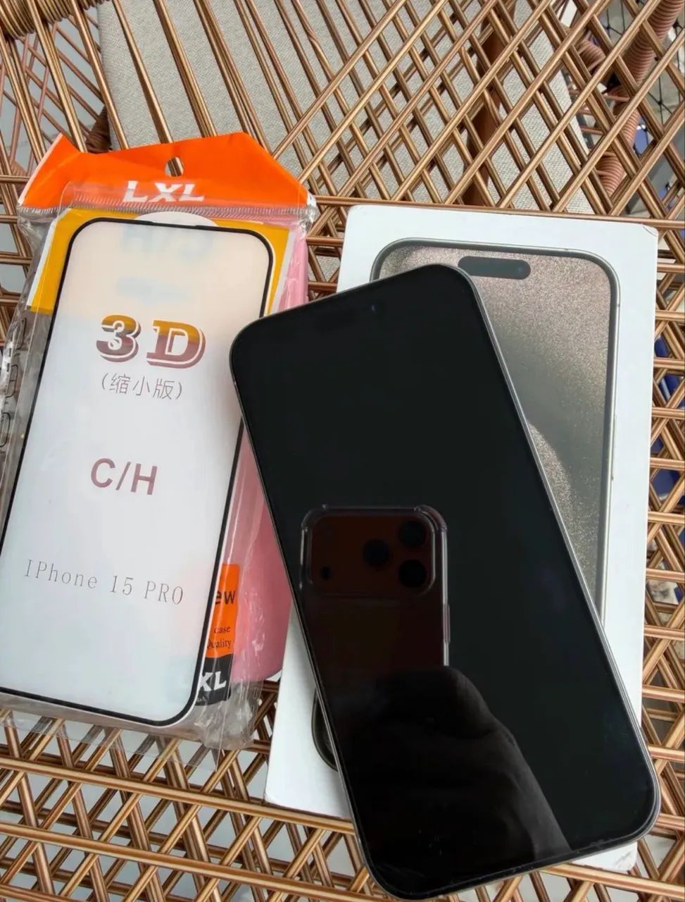Iphone 15 Pro Max 256GB - Com caixa  - Foto 3