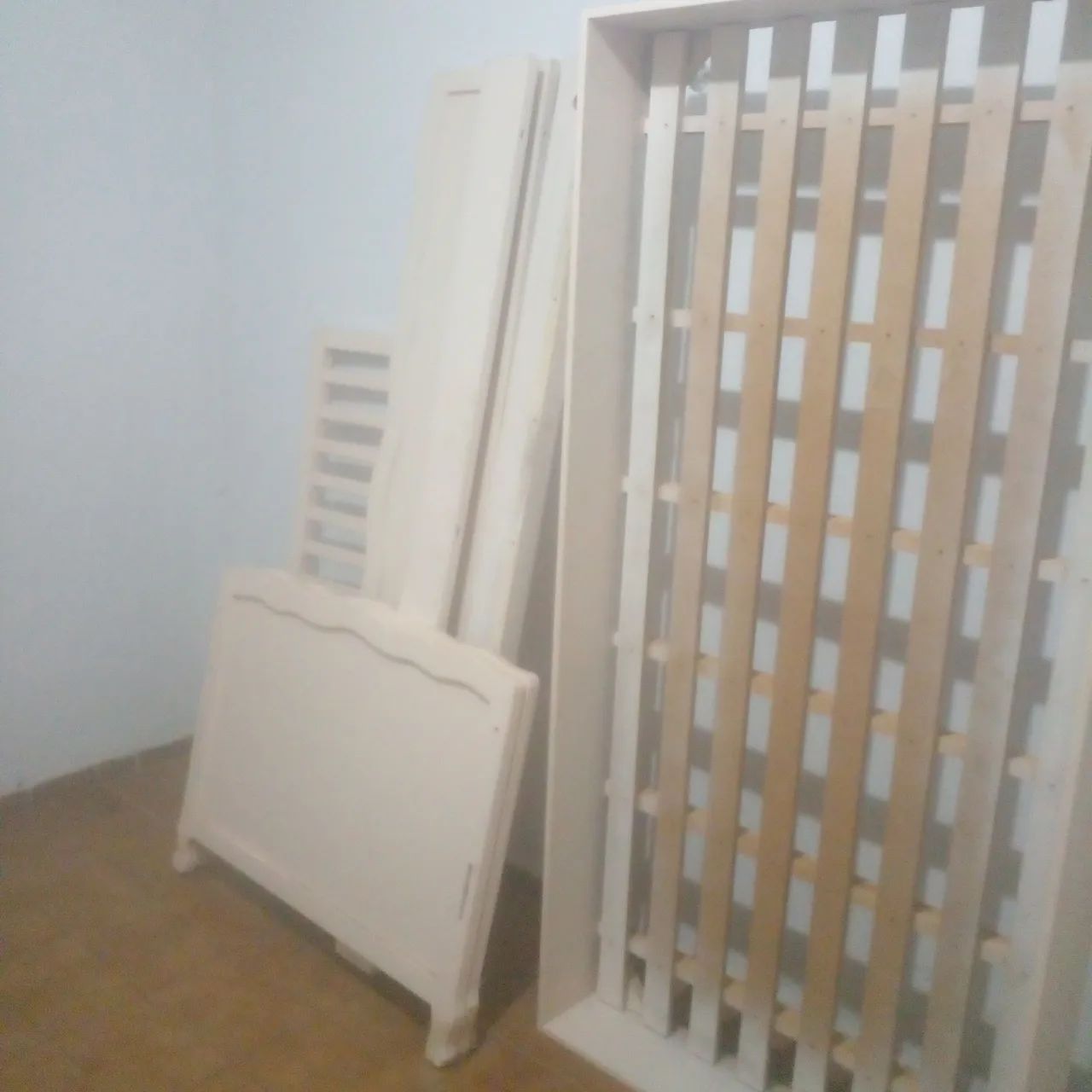 Cama rosa conservada