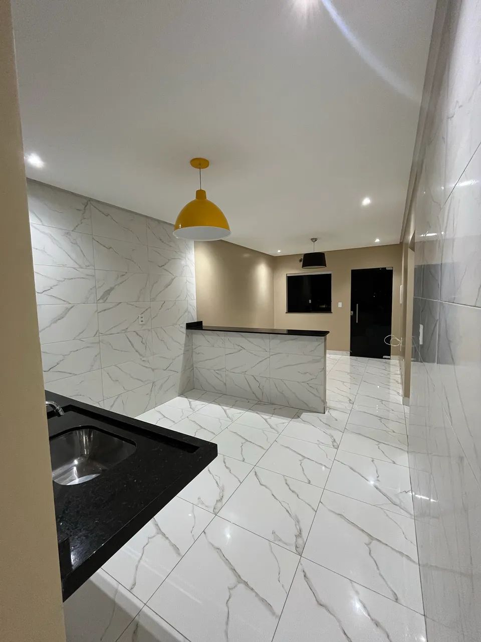 Aluga-se apartamentos de 2 quartos  - Foto 2