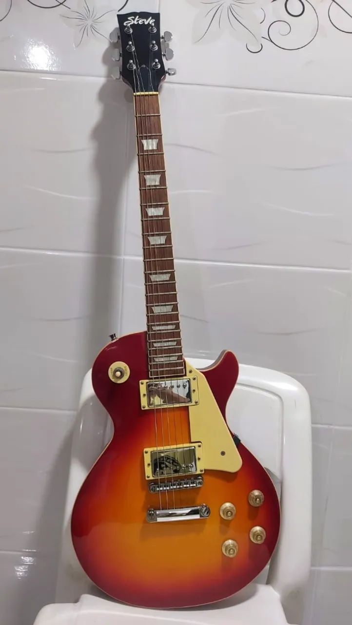 Guitarra e Caixa de som acústica, completa Nova nunca usada